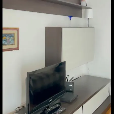 Luka דירה